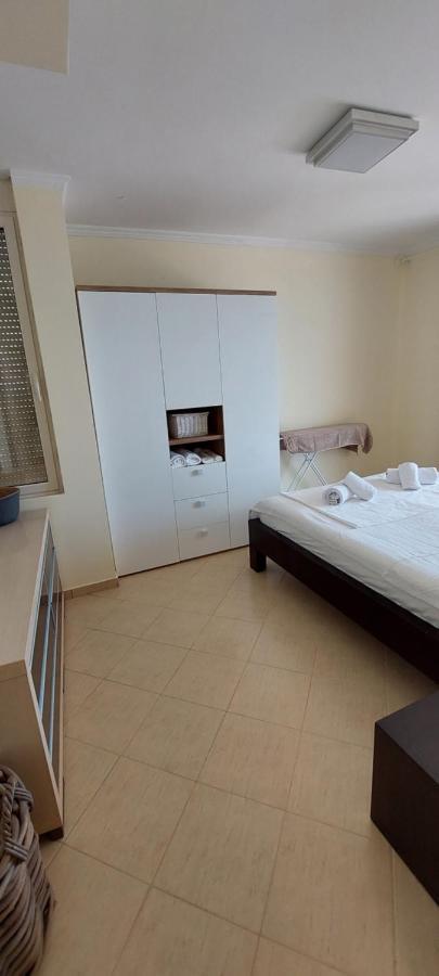 Kledia'S Apartment ดูร์เรส ภายนอก รูปภาพ