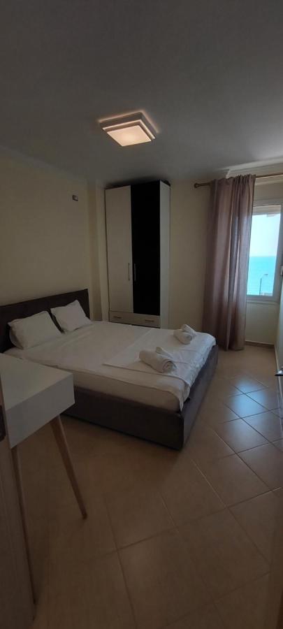 Kledia'S Apartment ดูร์เรส ภายนอก รูปภาพ